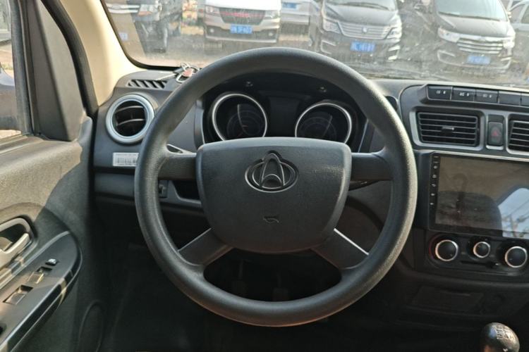 Used CHANGAN KAICHENG Ruixing M60 2019 1.5L Business Version China VI 6-Seater DAM15KR Steering Wheel