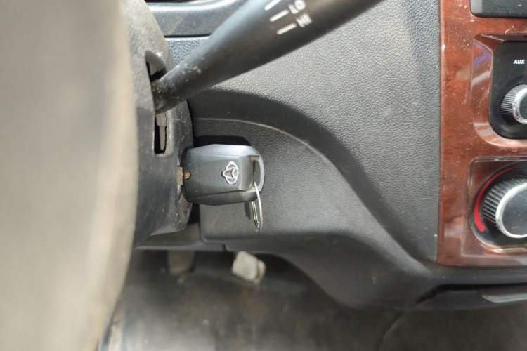 Used CHANGAN KAICHENG Ruixing M60 2019 1.5L Base Version China VI Standard 7-Seater DAM15KR Vehicle Key
