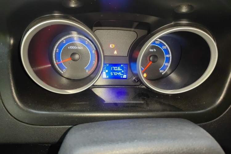Used CHANGAN KAICHENG Ruixing M60 2019 1.5L Standard Version China VI Emission Standard 5/6 Seats DAM15KR Odometer Close Up