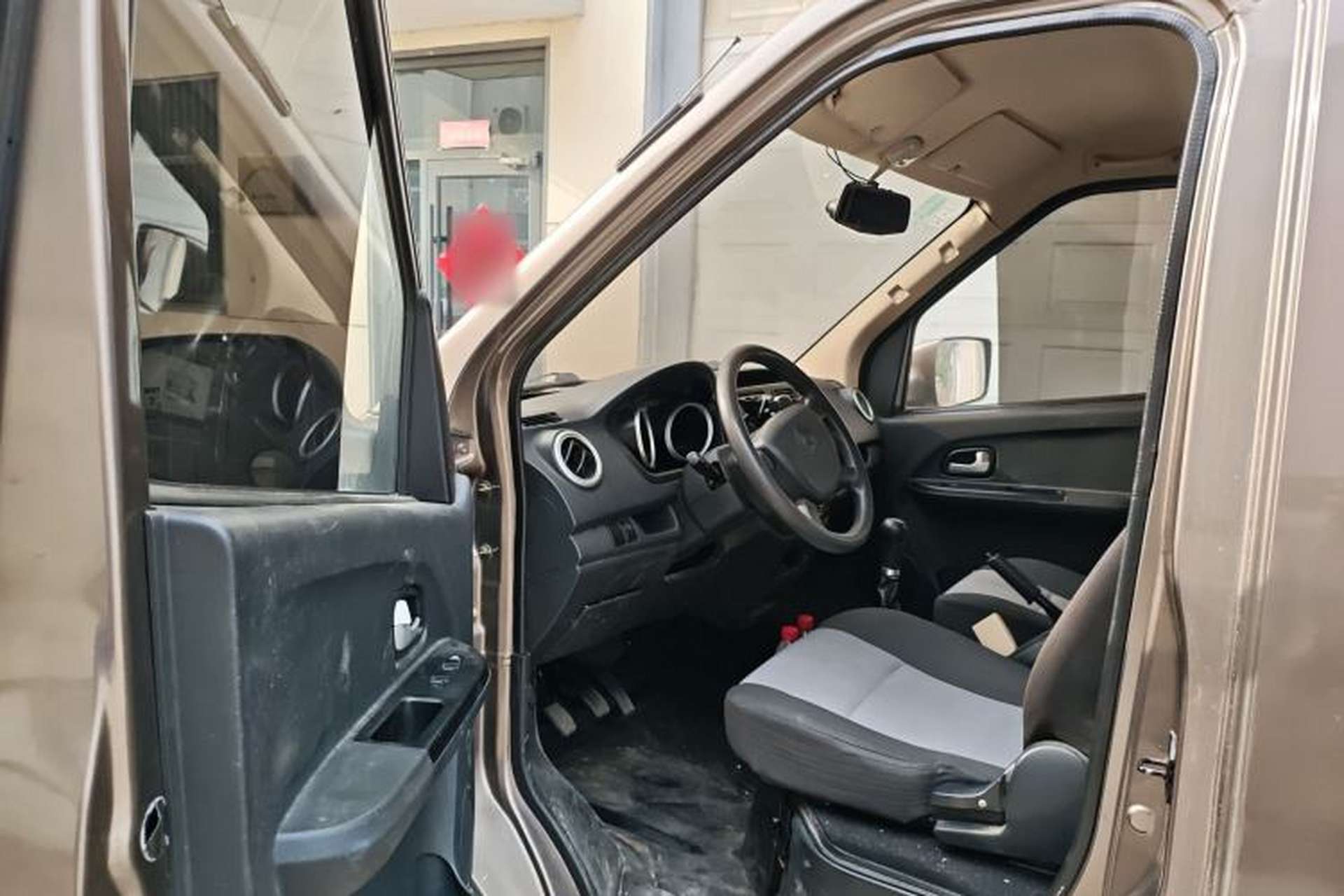 Used CHANGAN KAICHENG Ruixing M60 2019 1.5L Standard Version China VI Van with 5 Seats DAM15KR Driver Seat
