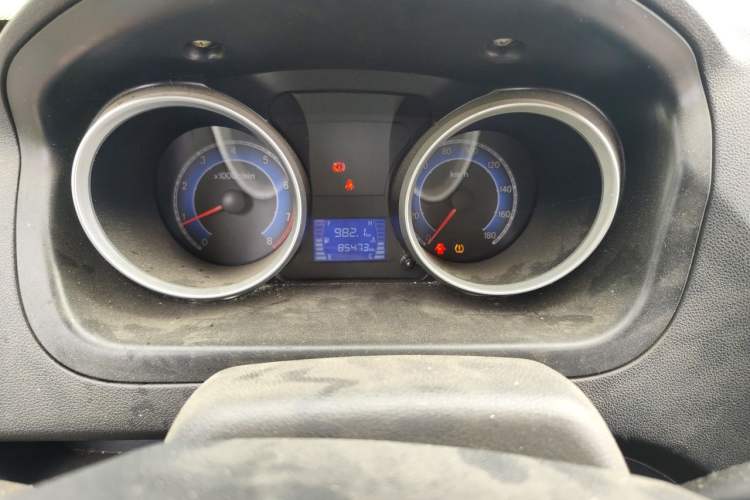 Used CHANGAN KAICHENG Ruixing M60 2019 1.5L Standard Version China VI Emission Standard 5/6 Seats DAM15KR Odometer Close Up