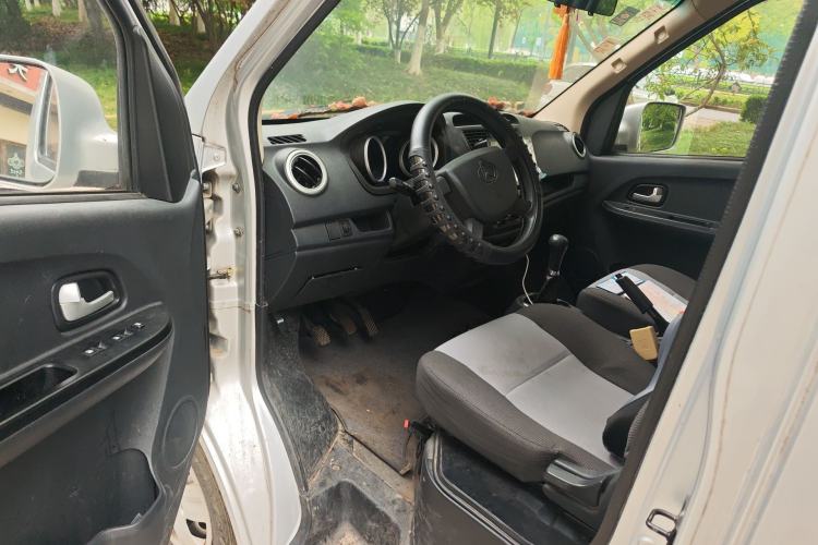 Used CHANGAN KAICHENG Ruixing M60 2019 1.5L Standard Model China V Emission Standards 5/6 Seats 4G15S Driver Seat