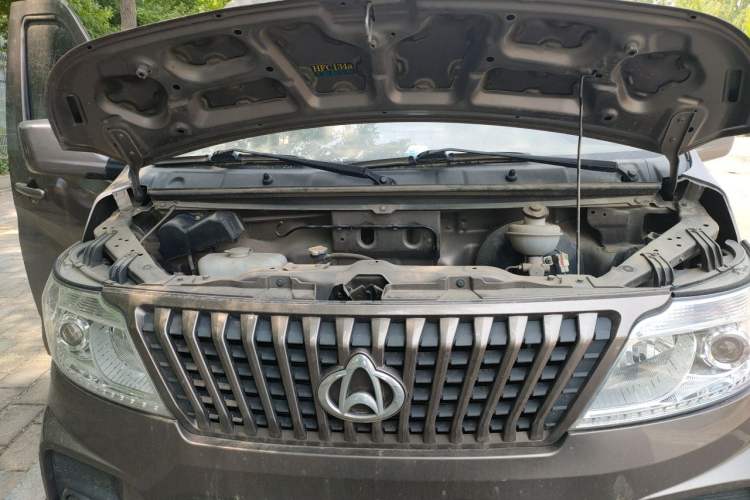 Used CHANGAN KAICHENG Ruixing M60 2019 1.5L Business Version China VI 6-Seater DAM15KR Engine Bay