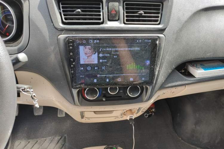 Used CHANGAN KAICHENG Ruixing M60 2019 1.5L Base Version China VI Standard 2-Seater Van with DAM15KR Engine Audio And AC Panel
