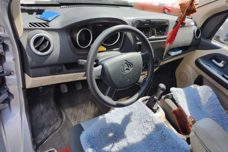 Used CHANGAN KAICHENG Ruixing M60 2019 1.5L Base Version China VI Standard 2-Seater Van with DAM15KR Engine Center Console