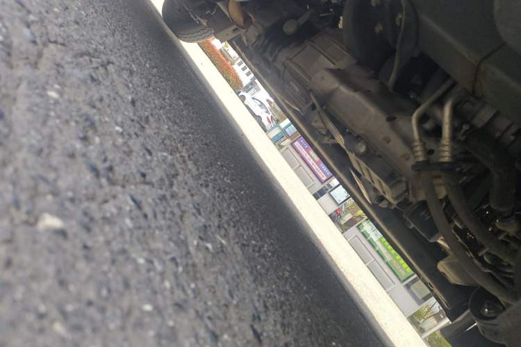 Used CHANGAN KAICHENG Ruixing M60 2019 1.5L Business Model China V Emission Standard 6-Seater 4G15S Chassis Front Right