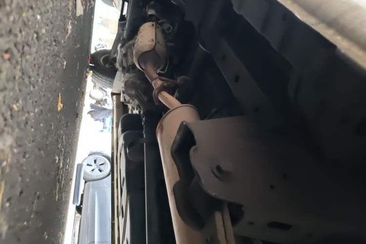 Used CHANGAN KAICHENG Ruixing M60 2019 1.5L Standard Model China V Emission Standards 5/6 Seats 4G15S Chassis Rear Left