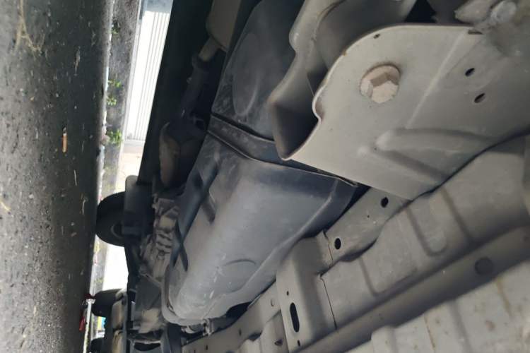 Used CHANGAN KAICHENG Ruixing M60 2019 1.5L Standard Model China V Emission Standards 5/6 Seats 4G15S Chassis Rear Right