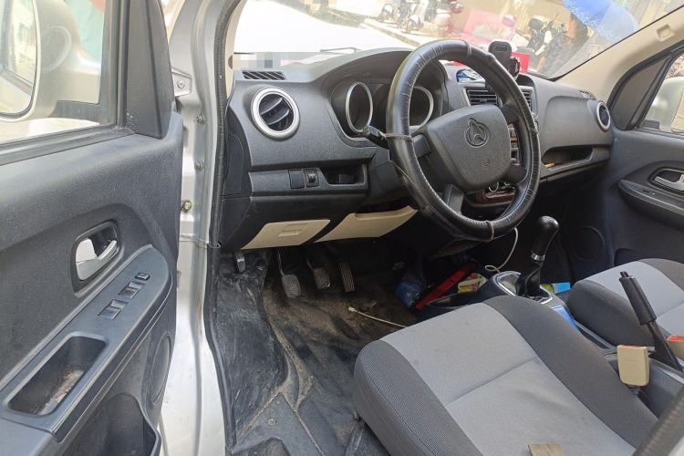 Used CHANGAN KAICHENG Ruixing M60 2019 1.5L Standard Model China V Emission Standards 5/6 Seats 4G15S Driver Seat