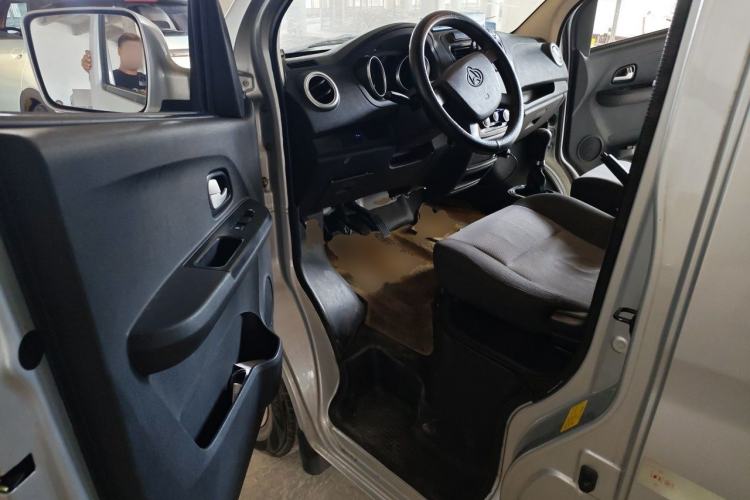 Used CHANGAN KAICHENG Ruixing M60 2019 1.5L Standard Version China VI Van with 5 Seats DAM15KR Driver Seat