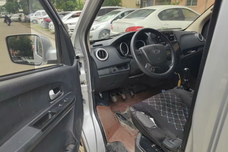 Used CHANGAN KAICHENG Ruixing M60 2019 1.5L Standard Model China V Emission Standards 5/6 Seats 4G15S Driver Seat