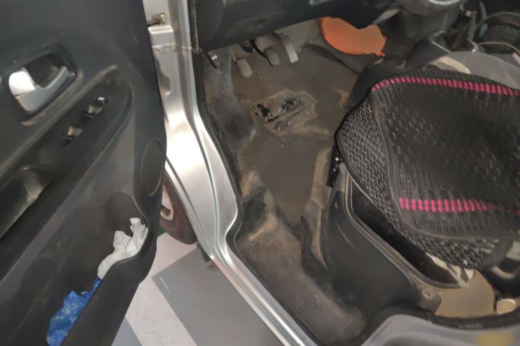 Used CHANGAN KAICHENG Ruixing M60 2019 1.5L Standard Version China VI Emission Standard 5/6 Seats DAM15KR Driver Seat