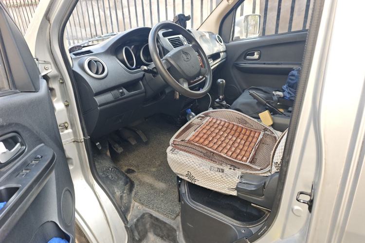 Used CHANGAN KAICHENG Ruixing M60 2019 1.5L Standard Version China VI Emission Standard 5/6 Seats DAM15KR Driver Seat