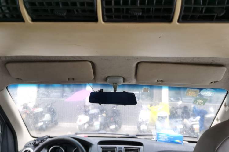 Used CHANGAN KAICHENG Ruixing M60 2019 1.5L Business Version China VI 6-Seater DAM15KR Headliner