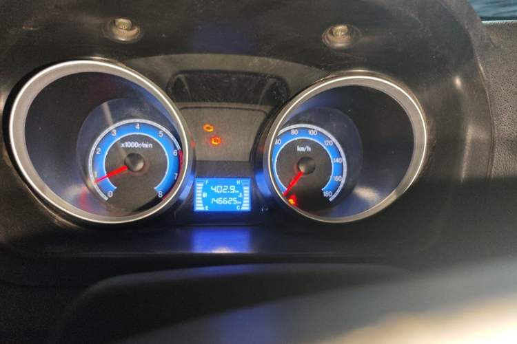 Used CHANGAN KAICHENG Ruixing M60 2019 1.5L Standard Version China VI Emission Standard 5/6 Seats DAM15KR Instrument Cluster