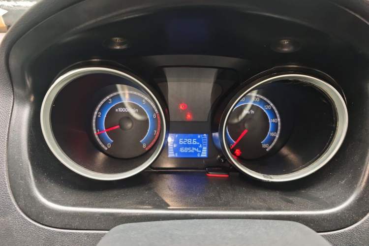 Used CHANGAN KAICHENG Ruixing M60 2019 1.5L Business Version China VI 6-Seater DAM15KR Instrument Cluster