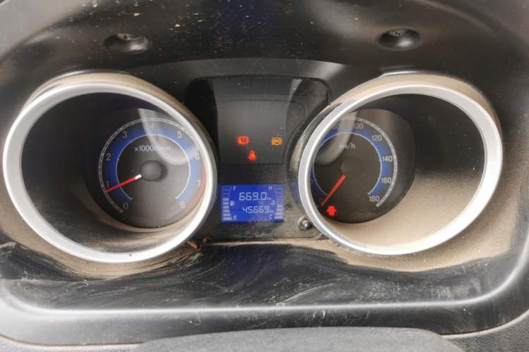 Used CHANGAN KAICHENG Ruixing M60 2019 1.5L Standard Version China VI Emission Standard 5/6 Seats DAM15KR Instrument Cluster