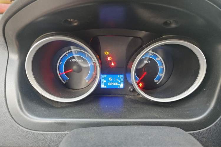 Used CHANGAN KAICHENG Ruixing M60 2019 1.5L Business Version China VI 6-Seater DAM15KR Instrument Cluster