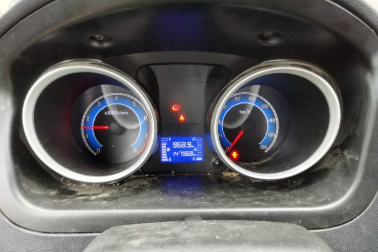 Used CHANGAN KAICHENG Ruixing M60 2019 1.5L Business Version China VI 6-Seater DAM15KR Instrument Cluster