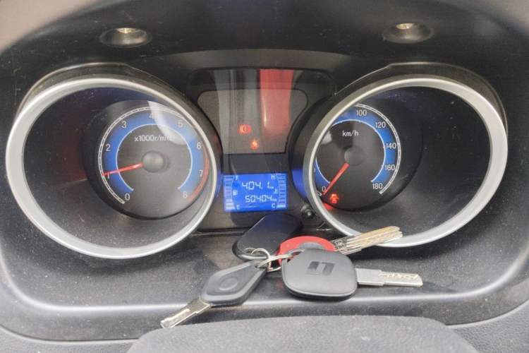 Used CHANGAN KAICHENG Ruixing M60 2019 1.5L Standard Version China VI Emission Standard 5/6 Seats DAM15KR Instrument Cluster