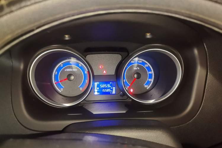 Used CHANGAN KAICHENG Ruixing M60 2019 1.5L Standard Version China VI Van with 5 Seats DAM15KR Instrument Cluster