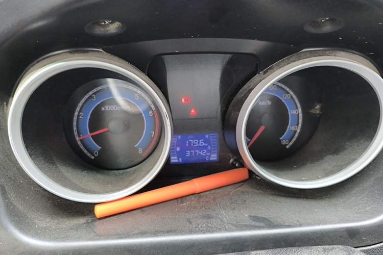 Used CHANGAN KAICHENG Ruixing M60 2019 1.5L Business Version China VI 6-Seater DAM15KR Instrument Cluster