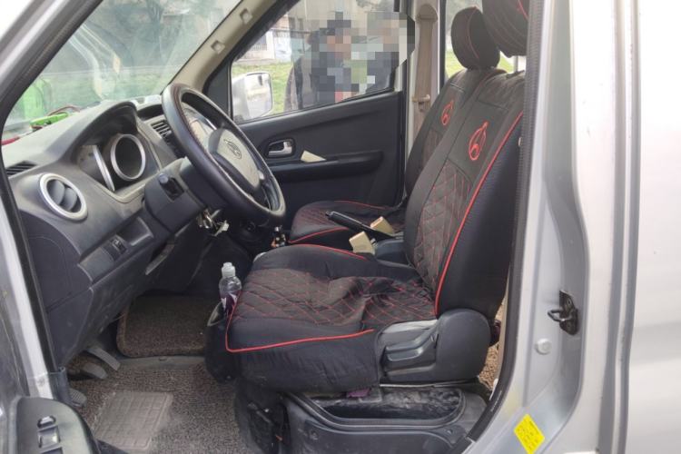 Used CHANGAN KAICHENG Ruixing M60 2019 1.5L Business Version China VI 6-Seater DAM15KR Left Front Seat
