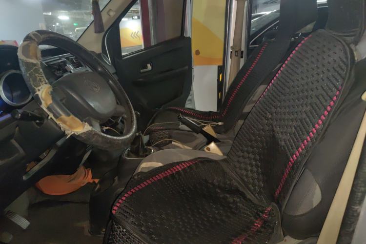 Used CHANGAN KAICHENG Ruixing M60 2019 1.5L Standard Version China VI Emission Standard 5/6 Seats DAM15KR Left Front Seat