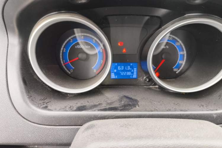 Used CHANGAN KAICHENG Ruixing M60 2019 1.5L Base Version China VI Standard 7-Seater DAM15KR Odometer Close Up