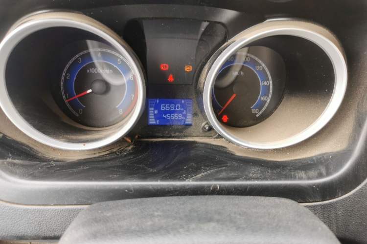 Used CHANGAN KAICHENG Ruixing M60 2019 1.5L Standard Version China VI Emission Standard 5/6 Seats DAM15KR Odometer Close Up