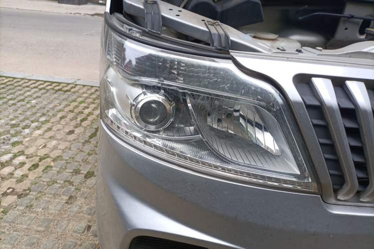 Used CHANGAN KAICHENG Ruixing M60 2019 1.5L Business Version China VI 6-Seater DAM15KR Right Front Headlight