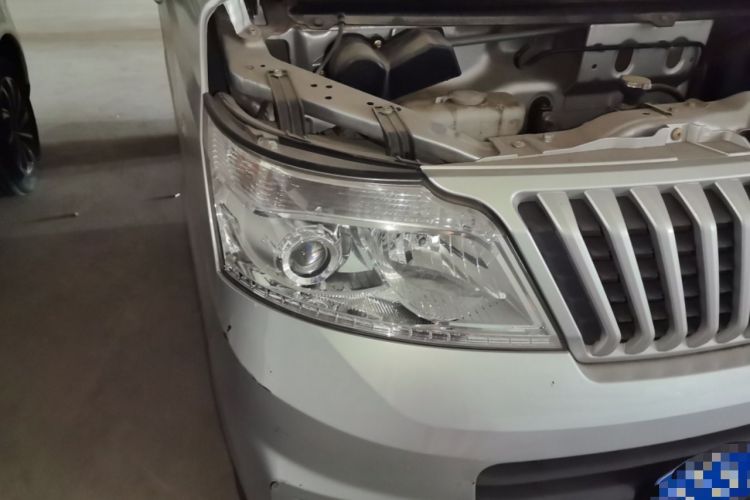 Used CHANGAN KAICHENG Ruixing M60 2019 1.5L Standard Version China VI Van with 5 Seats DAM15KR Right Front Headlight