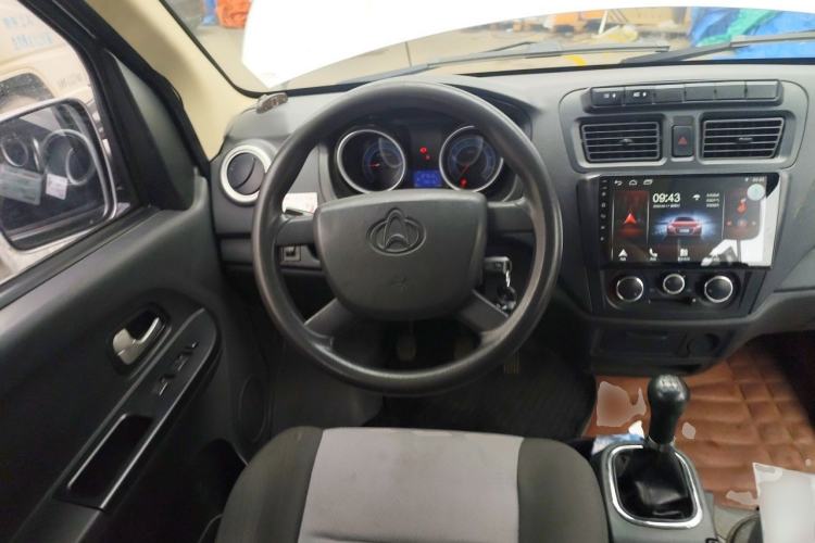Used CHANGAN KAICHENG Ruixing M60 2019 1.5L Standard Version China VI Van with 5 Seats DAM15KR Steering Wheel