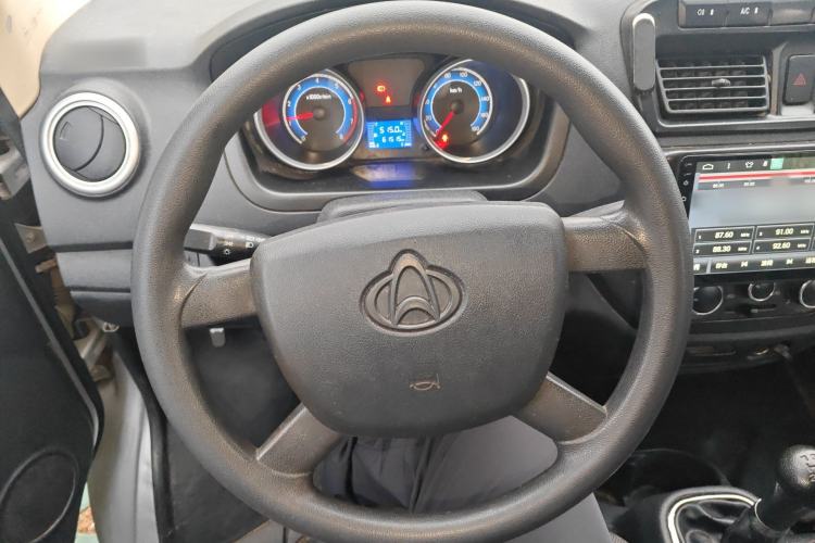 Used CHANGAN KAICHENG Ruixing M60 2019 1.5L Business Model China VI Van with 5 Seats DAM15KR Steering Wheel