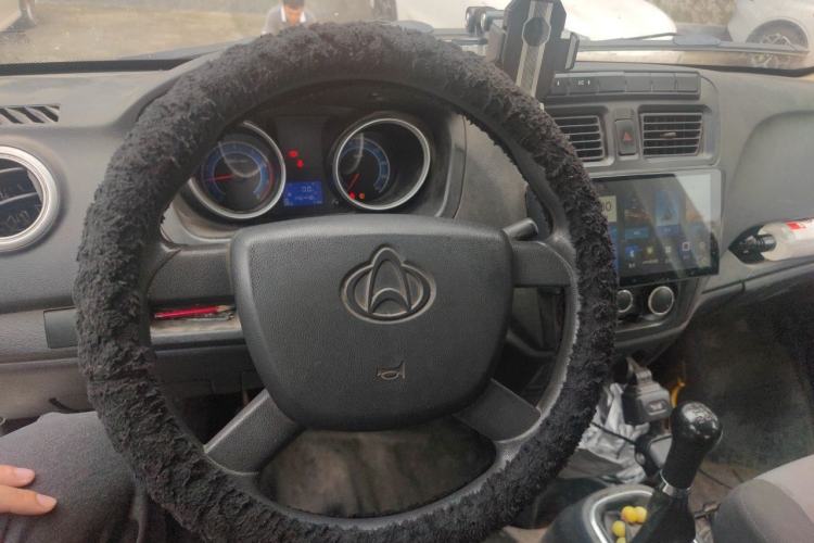 Used CHANGAN KAICHENG Ruixing M60 2019 1.5L Base Version China VI Standard 7-Seater DAM15KR Steering Wheel