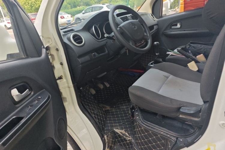 Used CHANGAN KAICHENG Ruixing M60 2019 1.5L Business Version China VI 6-Seater DAM15KR Driver Seat