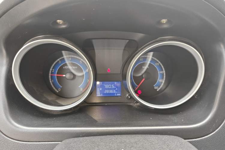 Used CHANGAN KAICHENG Ruixing M60 2019 1.5L Standard Version China VI Emission Standard 5/6 Seats DAM15KR Instrument Cluster