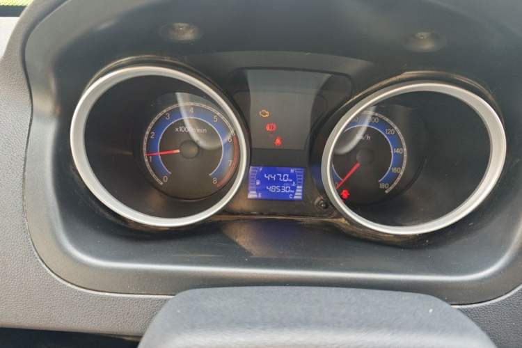 Used CHANGAN KAICHENG Ruixing M60 2019 1.5L Business Version China VI 6-Seater DAM15KR Instrument Cluster