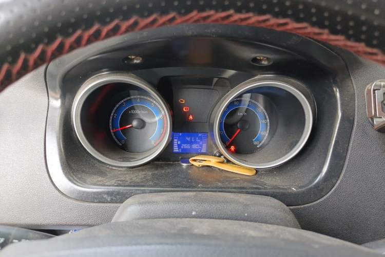 Used CHANGAN KAICHENG Ruixing M60 2019 1.5L Business Version China VI 6-Seater DAM15KR Instrument Cluster