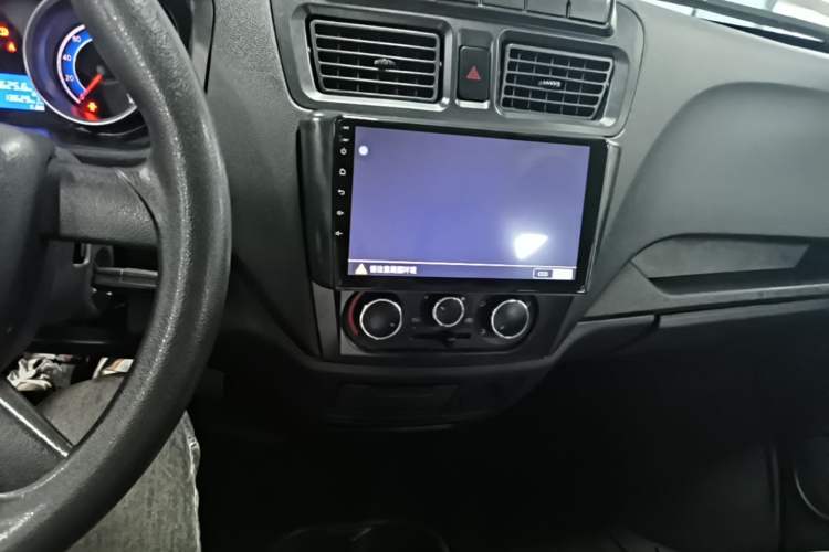 Used CHANGAN KAICHENG Ruixing M60 2020 1.5L Standard Version China VI 6-Seater DAM15KR Audio And AC Panel