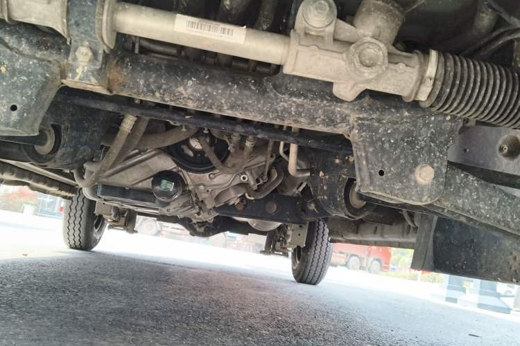 Used CHANGAN KAICHENG Ruixing M60 2020 1.5L Standard Version China VI 6-Seater DAM15KR Chassis Front
