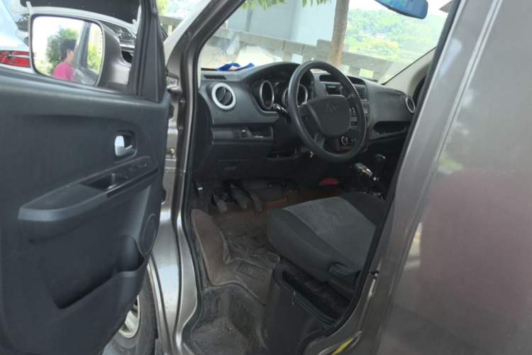 Used CHANGAN KAICHENG Ruixing M60 2020 1.5L Standard Version China VI 6-Seater DAM15KR Driver Seat