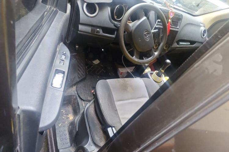 Used CHANGAN KAICHENG Ruixing M60 2020 1.5L Standard Version China VI Van with 5 Seats Equipped with DAM15KR Driver Seat