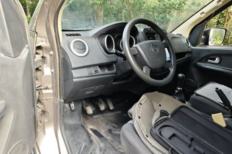 Used CHANGAN KAICHENG Ruixing M60 2020 1.5L Standard Version China VI 6-Seater DAM15KR Driver Seat