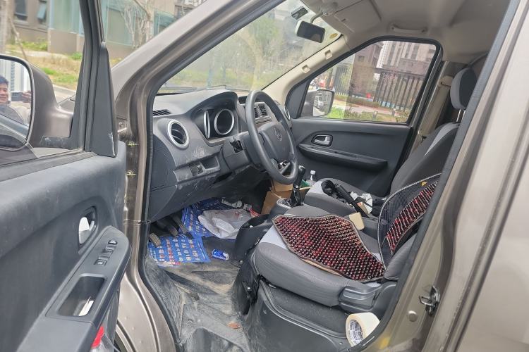 Used CHANGAN KAICHENG Ruixing M60 2020 1.5L Standard Version China VI 6-Seater DAM15KR Driver Seat