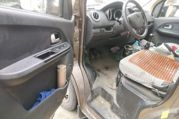 Used CHANGAN KAICHENG Ruixing M60 2020 1.5L Standard Version China VI 6-Seater DAM15KR Driver Seat