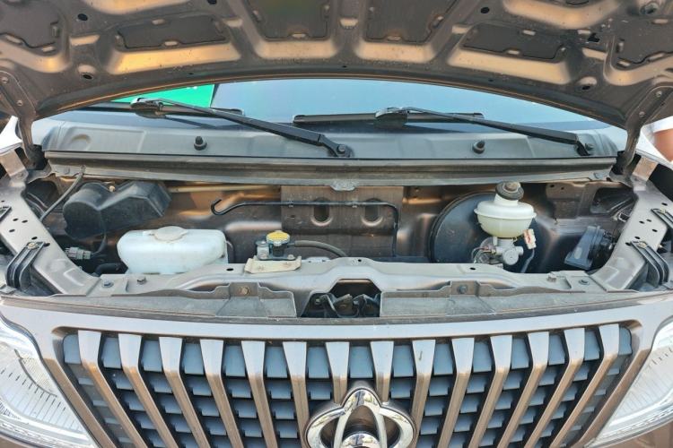 Used CHANGAN KAICHENG Ruixing M60 2020 1.5L Standard Version China VI 6-Seater DAM15KR Engine Bay