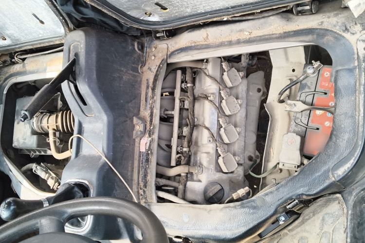 Used CHANGAN KAICHENG Ruixing M60 2020 1.5L Standard Version China VI 6-Seater DAM15KR Engine Bay