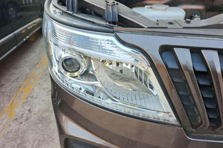 Used CHANGAN KAICHENG Ruixing M60 2020 1.5L Standard Version China VI 6-Seater DAM15KR Exterior 6