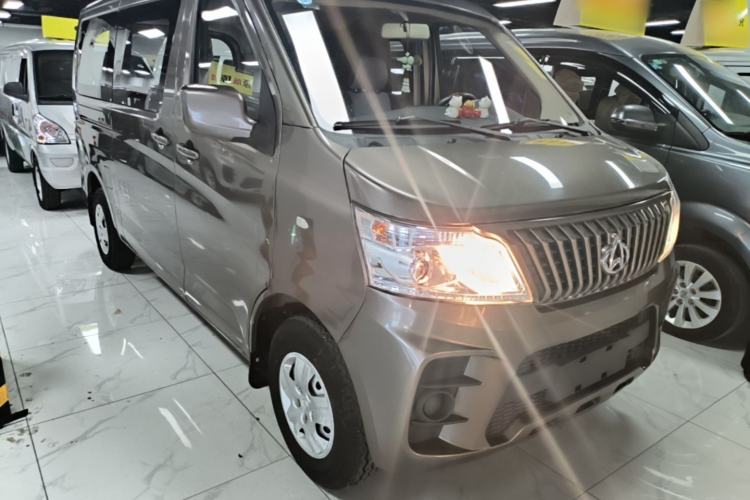 Used CHANGAN KAICHENG Ruixing M60 2020 1.5L Standard Version China VI 6-Seater DAM15KR Front Right 45 Deg